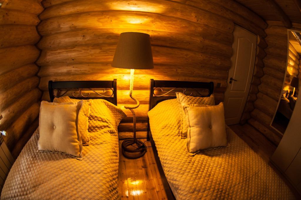Cabana Deac - Luxury Chalet Vatra Dornei Habitación foto