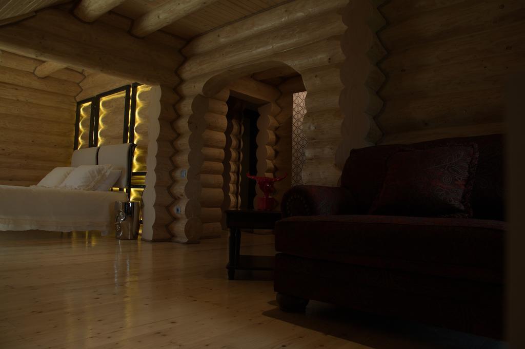 Cabana Deac - Luxury Chalet Vatra Dornei Habitación foto